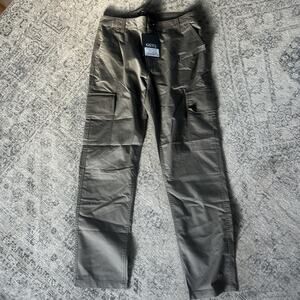 NWT GSTQ Lightweight Cargo Pants Canteen Men's Pants 31